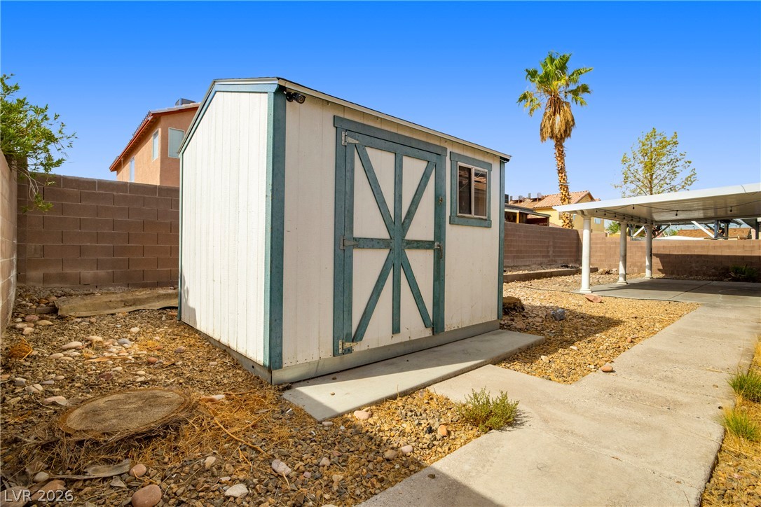 6525 Begonia Bay Avenue Property Photo 24