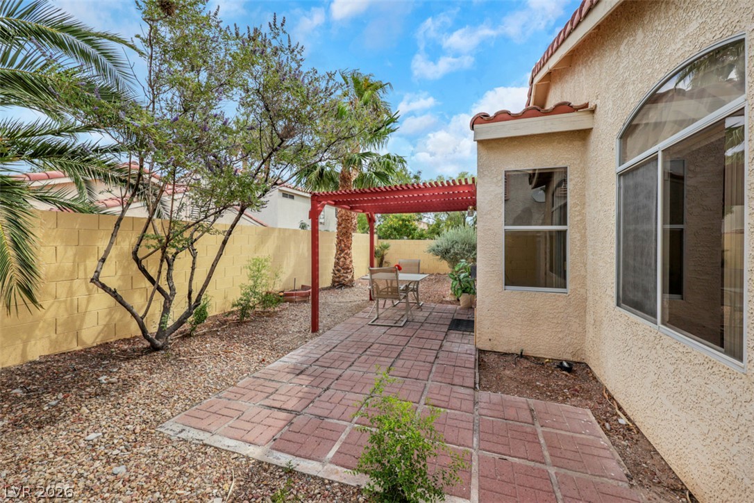 7304 Wandering Star Court Property Photo 28