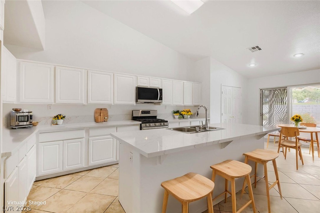 1326 Big Tree Avenue Property Photo 4
