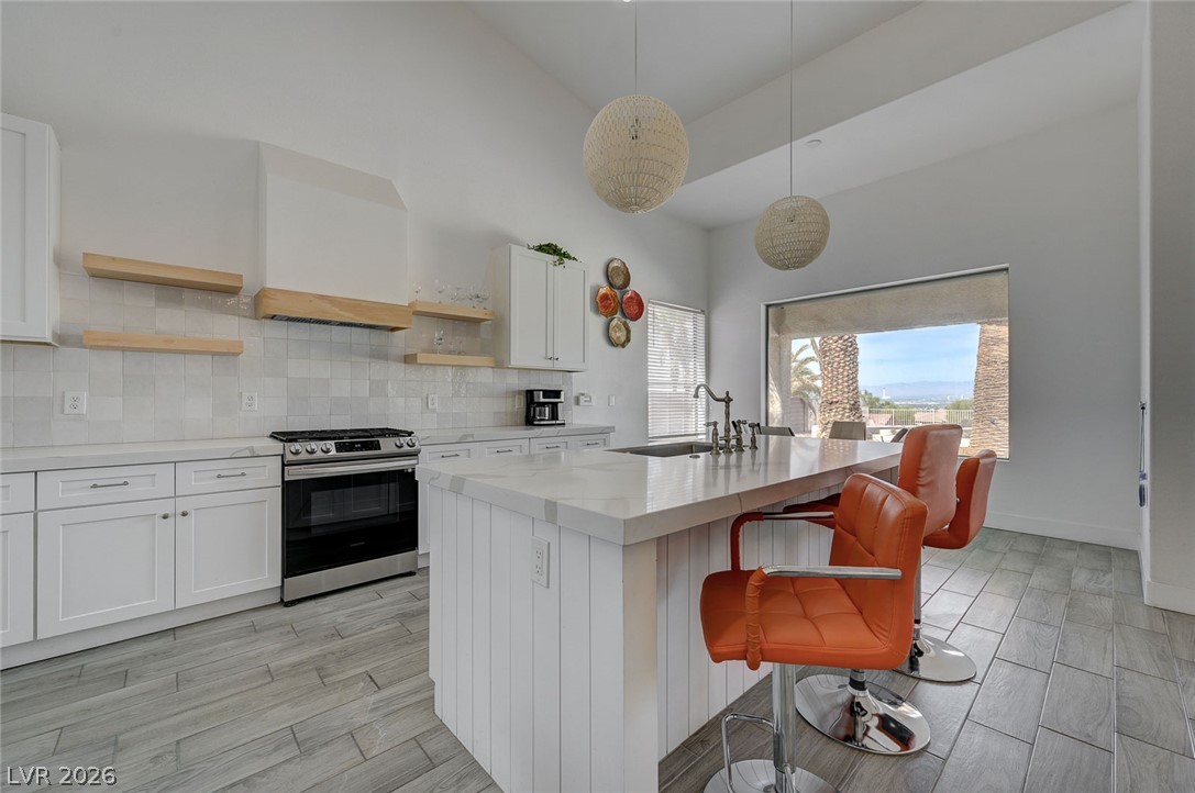 971 Temple View Drive Property Photo 13