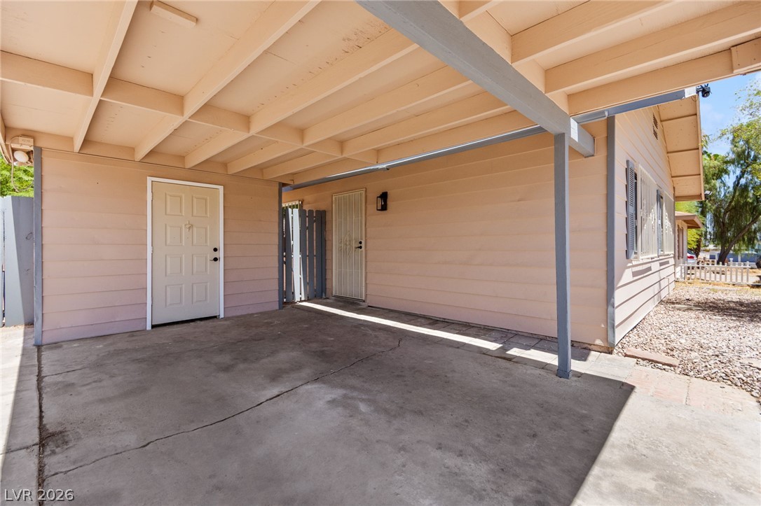 4736 Newton Drive Property Photo 4