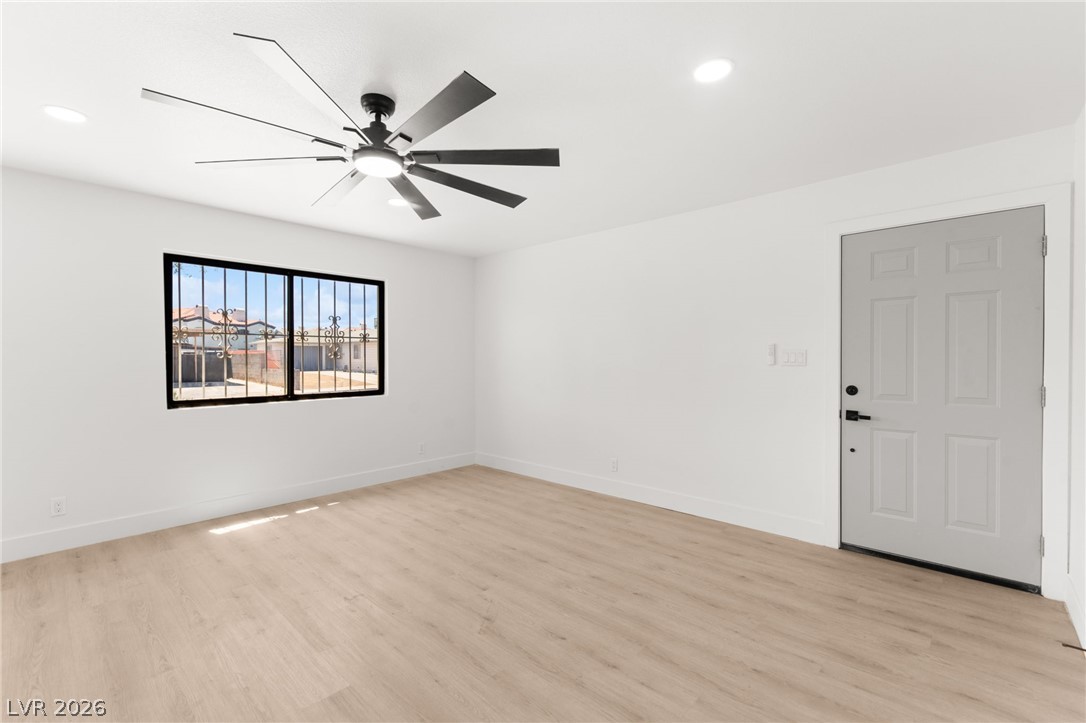 4736 Newton Drive Property Photo 13