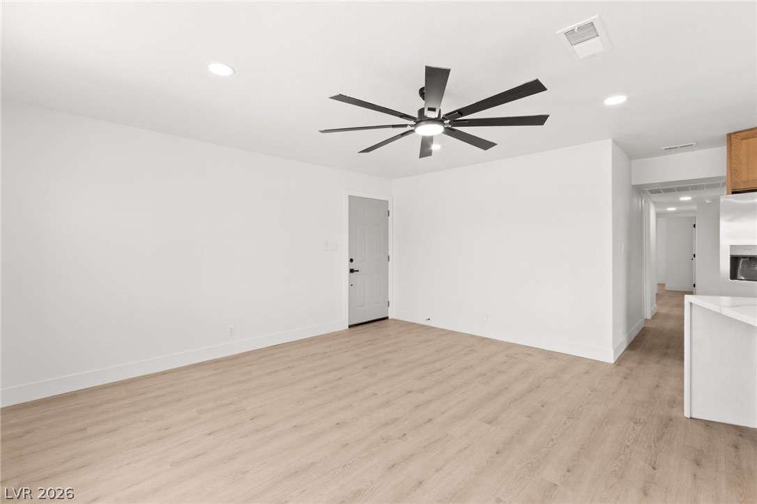4736 Newton Drive Property Photo 14