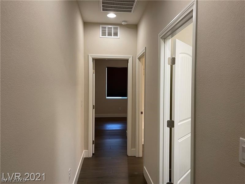 1546 Bryce Canyon Street Property Photo 17
