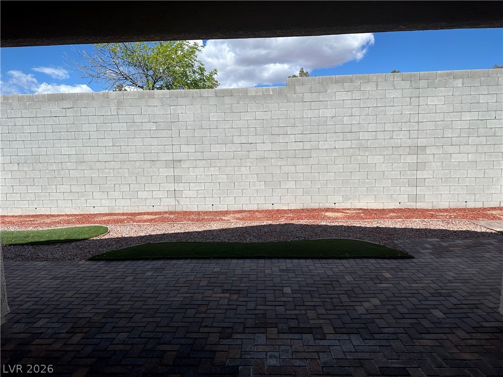 1546 Bryce Canyon Street Property Photo 23