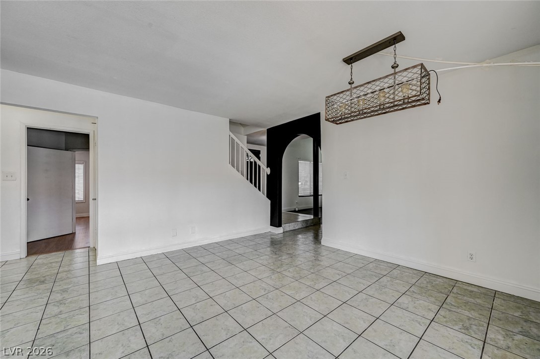 3933 Manford Circle Property Photo 13