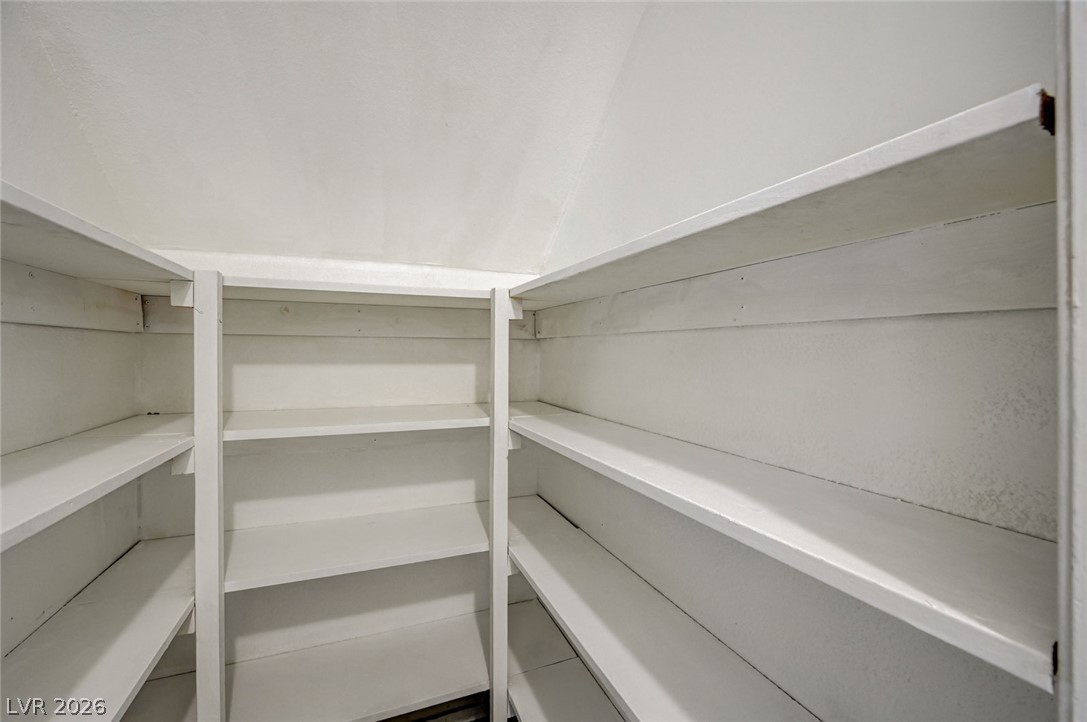 3933 Manford Circle Property Photo 19
