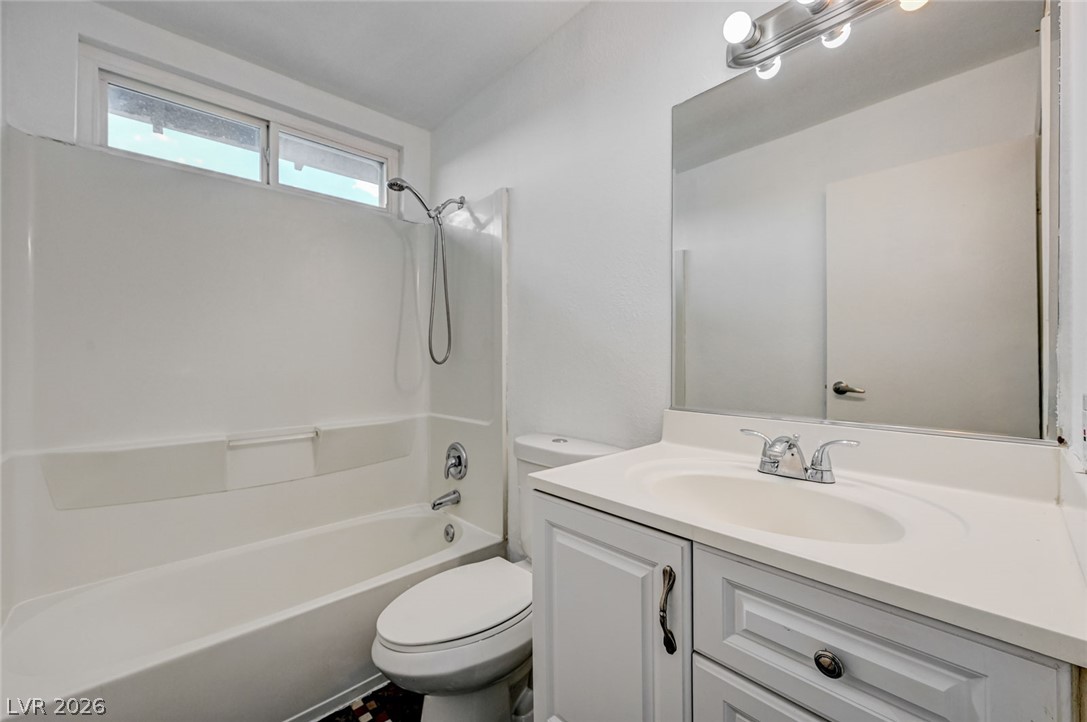 3933 Manford Circle Property Photo 33