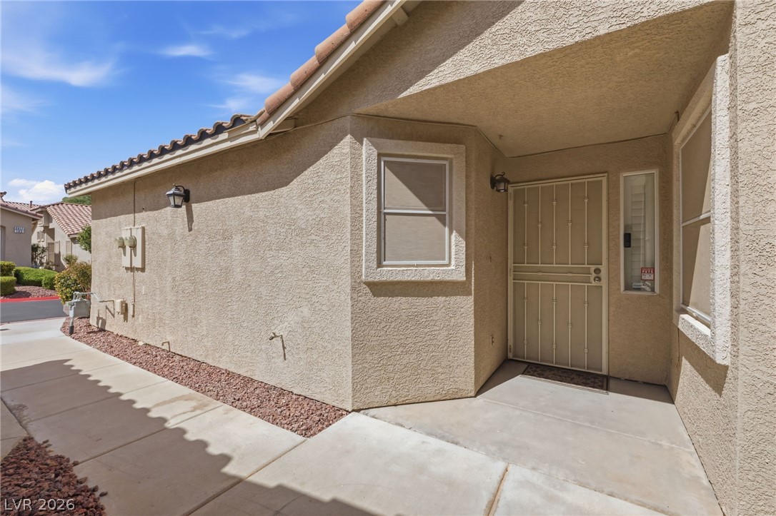 3420 Wexford Lane 104 Property Photo 6