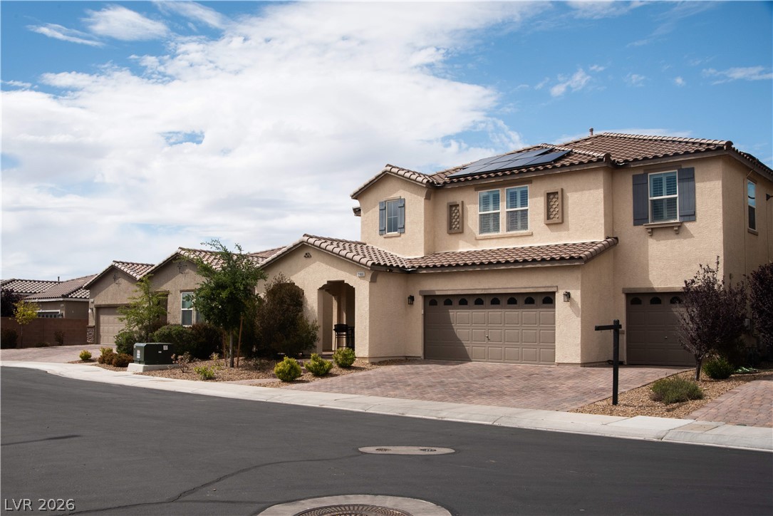 2866 Santa Caterina Drive Property Photo 2