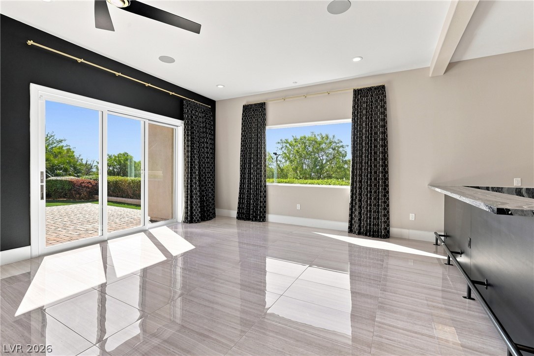 6940 North Jensen Street Property Photo 25