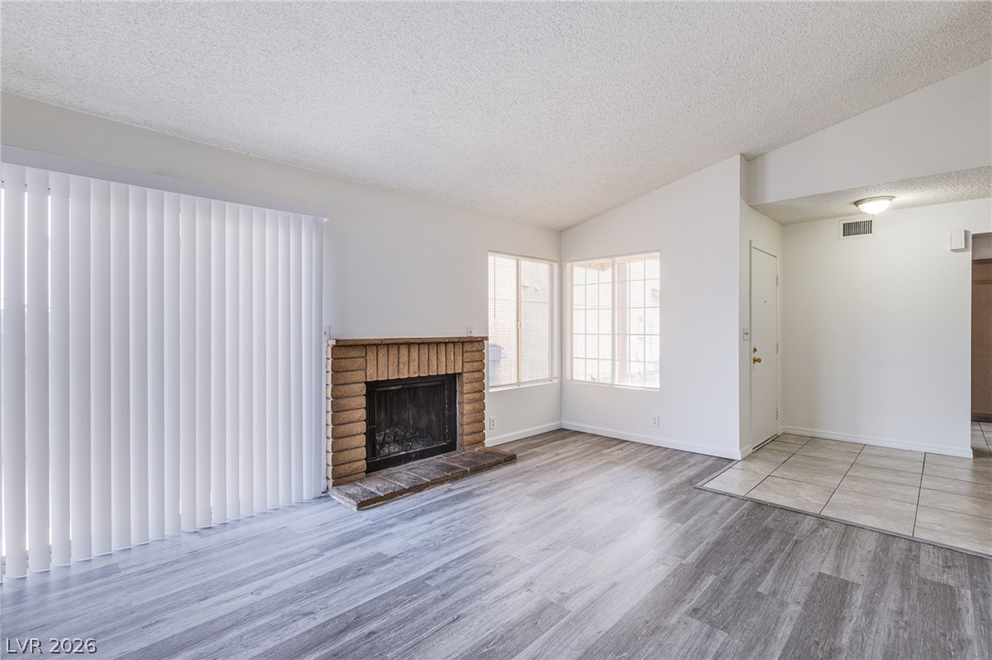 3821 Summer Breeze Circle Property Photo 17
