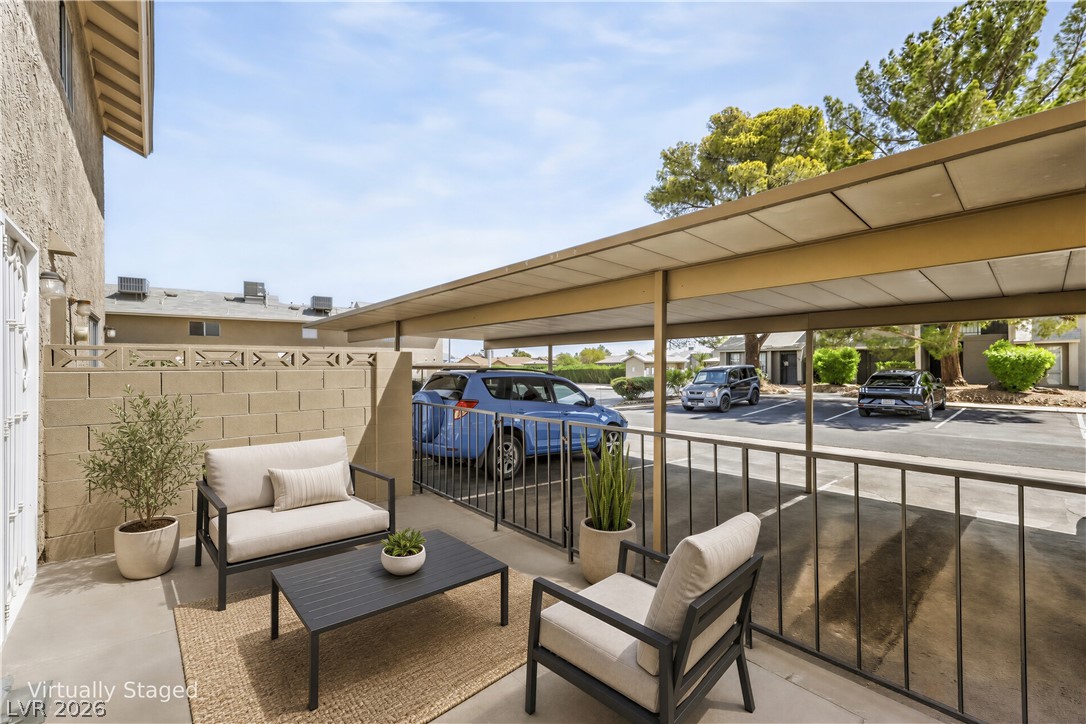 452 Sellers Place Property Photo 10