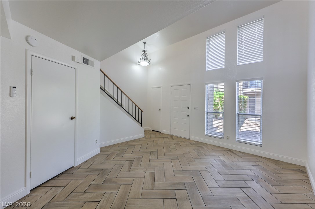 452 Sellers Place Property Photo 18