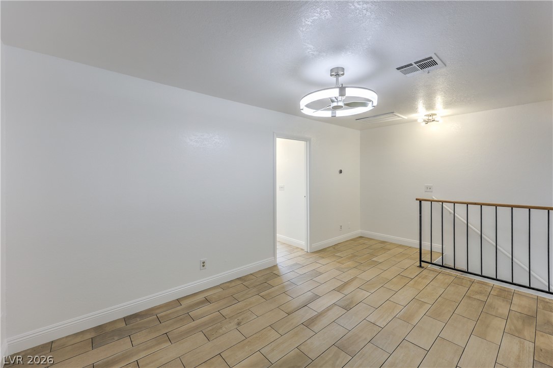 452 Sellers Place Property Photo 28