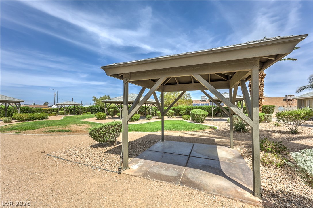 452 Sellers Place Property Photo 39