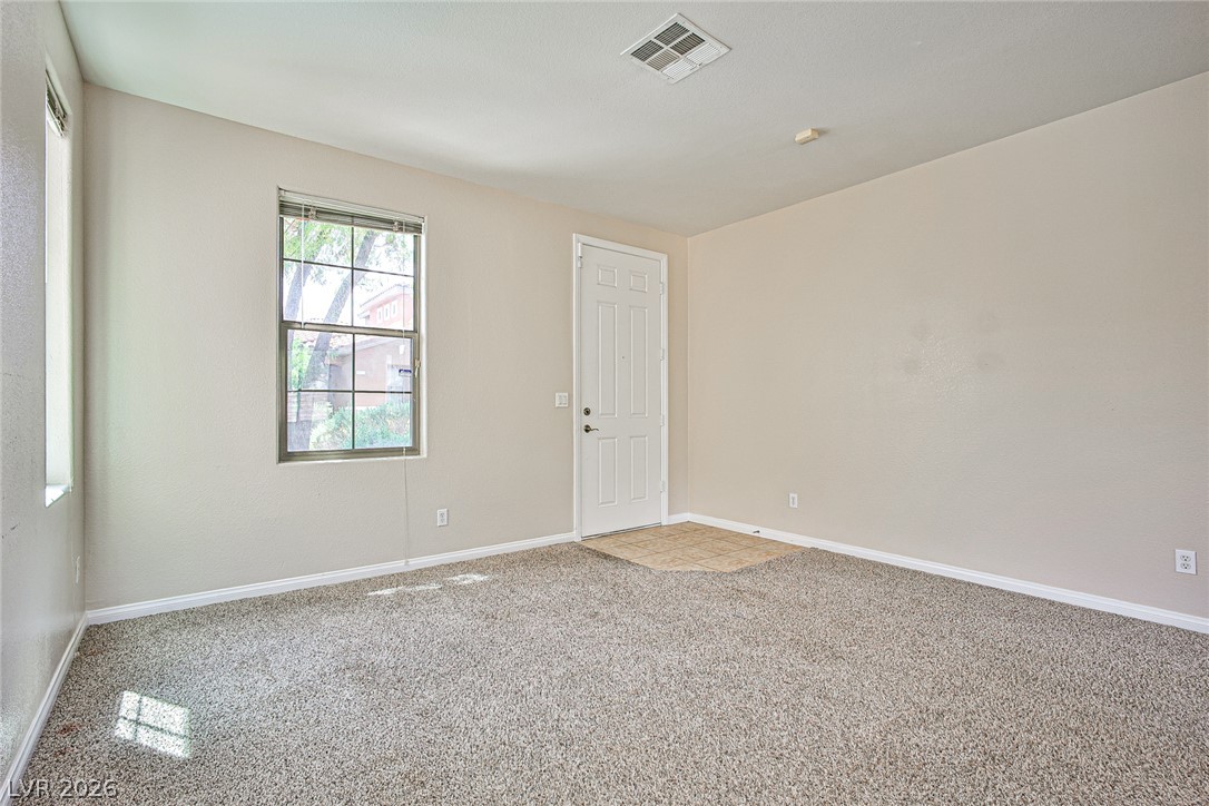 8022 Diamond Gorge Road Property Photo 5