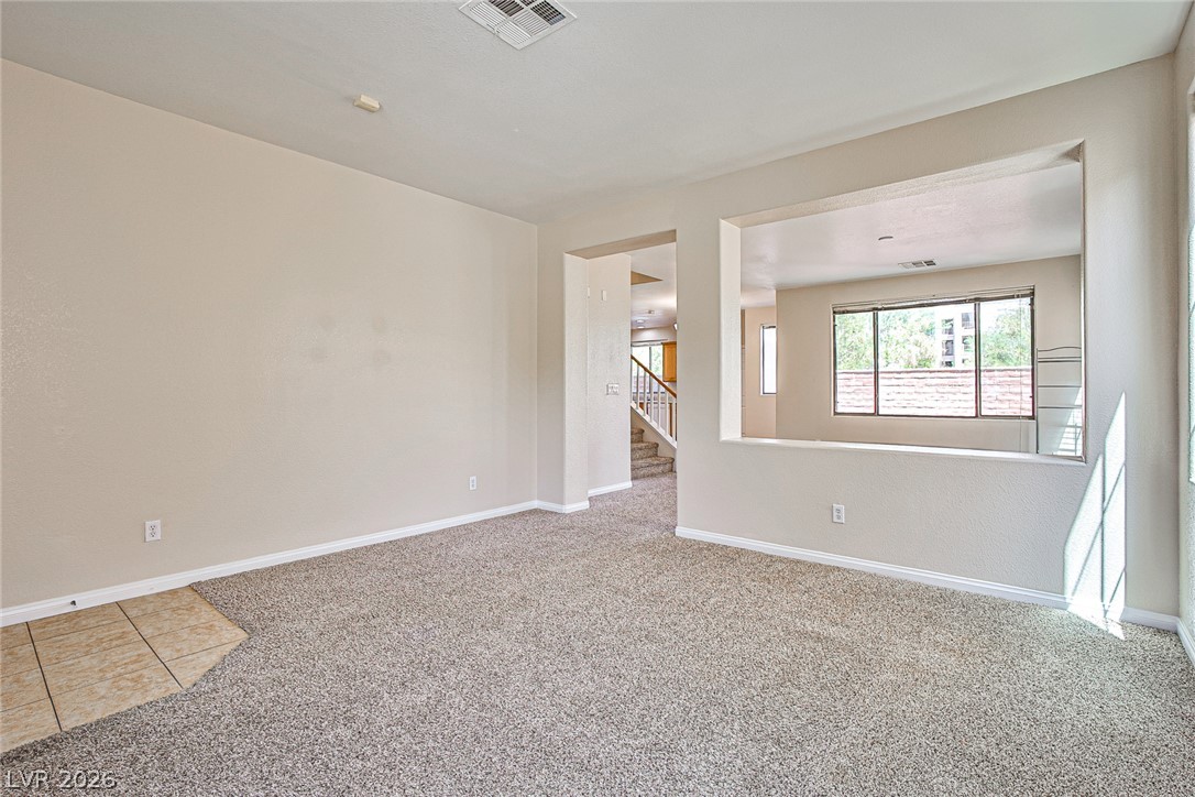 8022 Diamond Gorge Road Property Photo 6