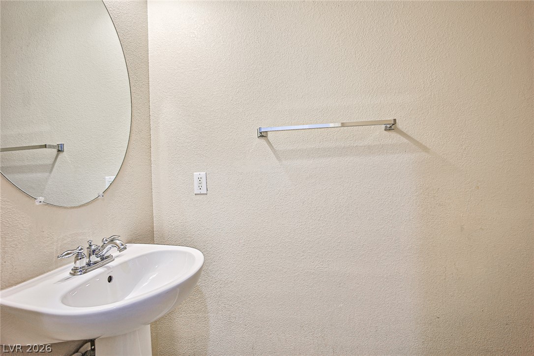 8022 Diamond Gorge Road Property Photo 16