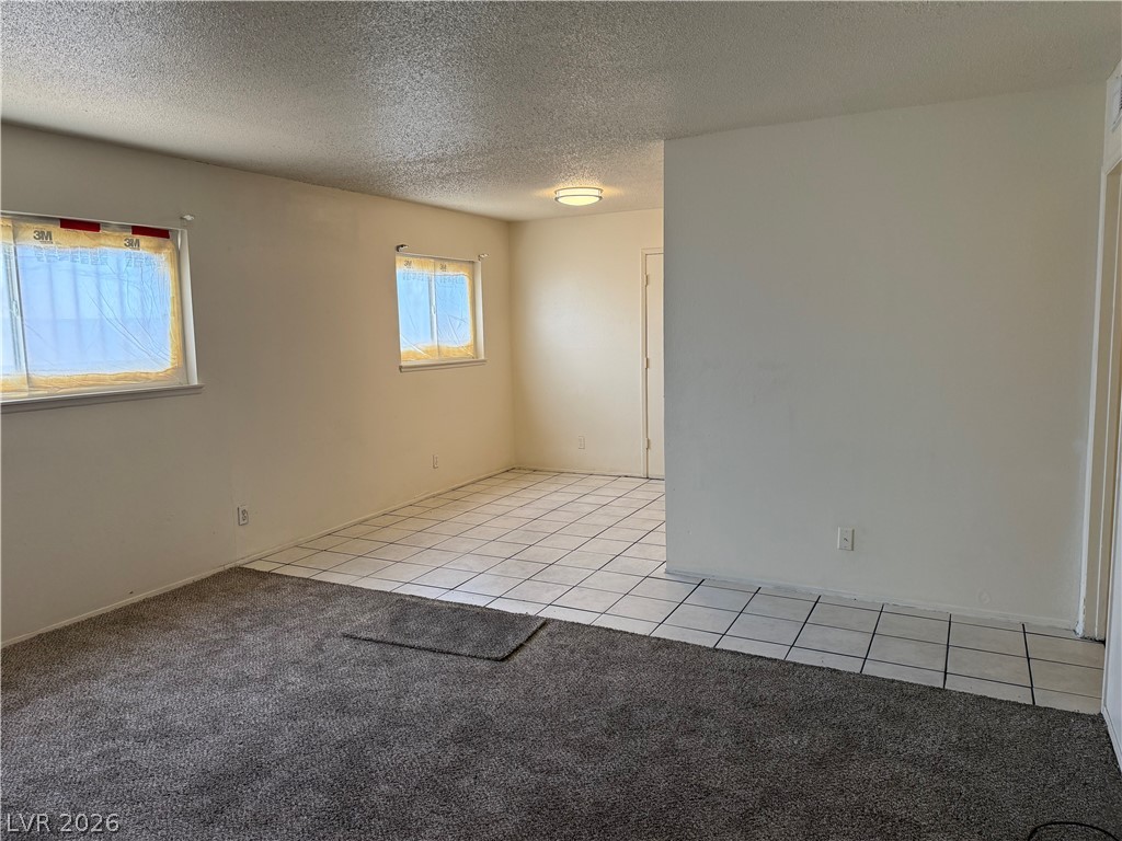 1925 Walker Street Property Photo 3