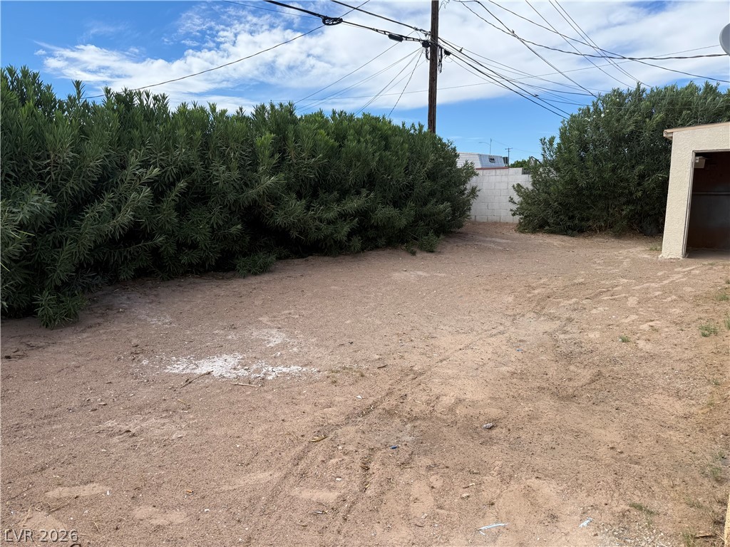 1925 Walker Street Property Photo 18