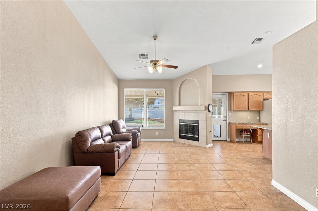 3837 Pipeline Street Property Photo 4