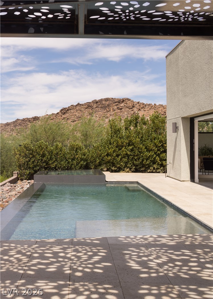 2192 Overlook Canyon Lane Property Photo 6