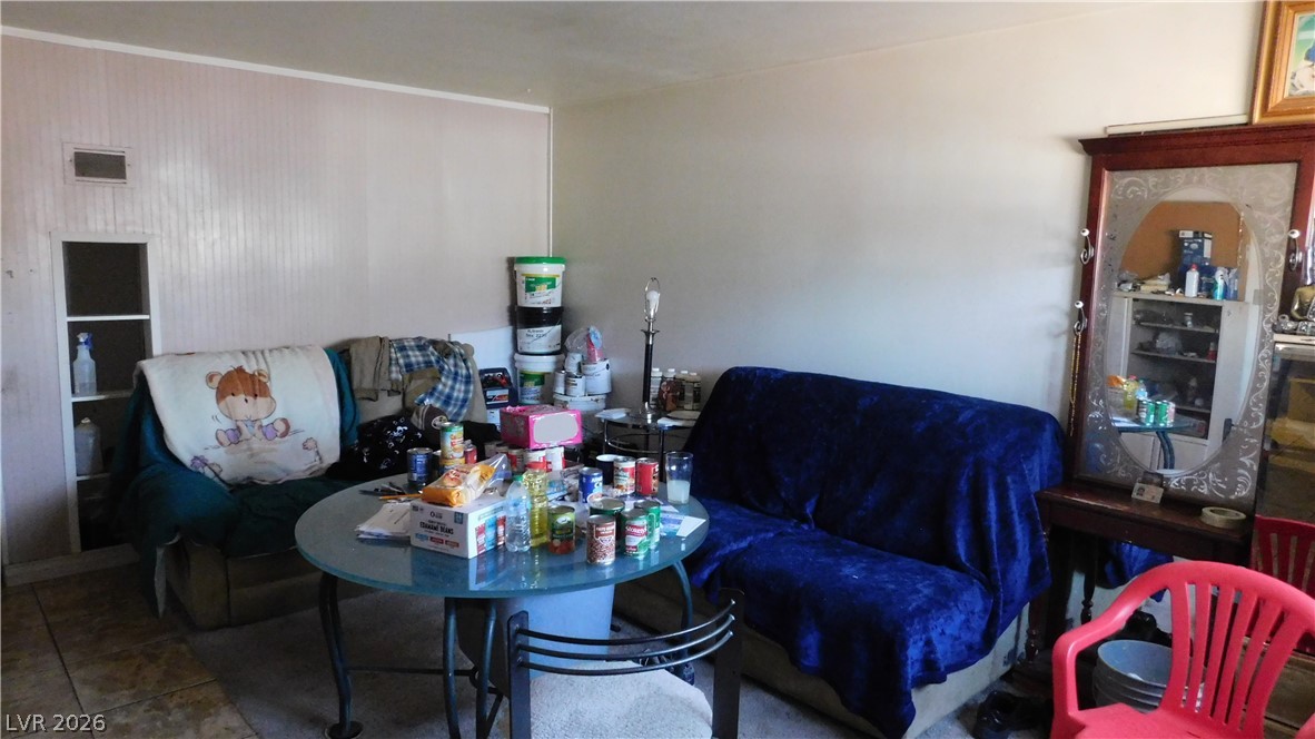 4316 Las Lomas Avenue Property Photo 2