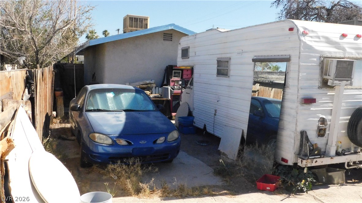 4316 Las Lomas Avenue Property Photo 28