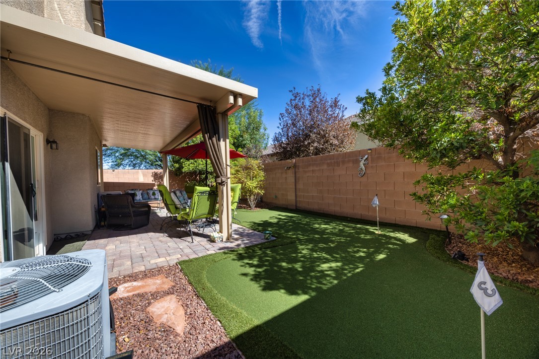 10821 Knickerbocker Avenue Property Photo 11