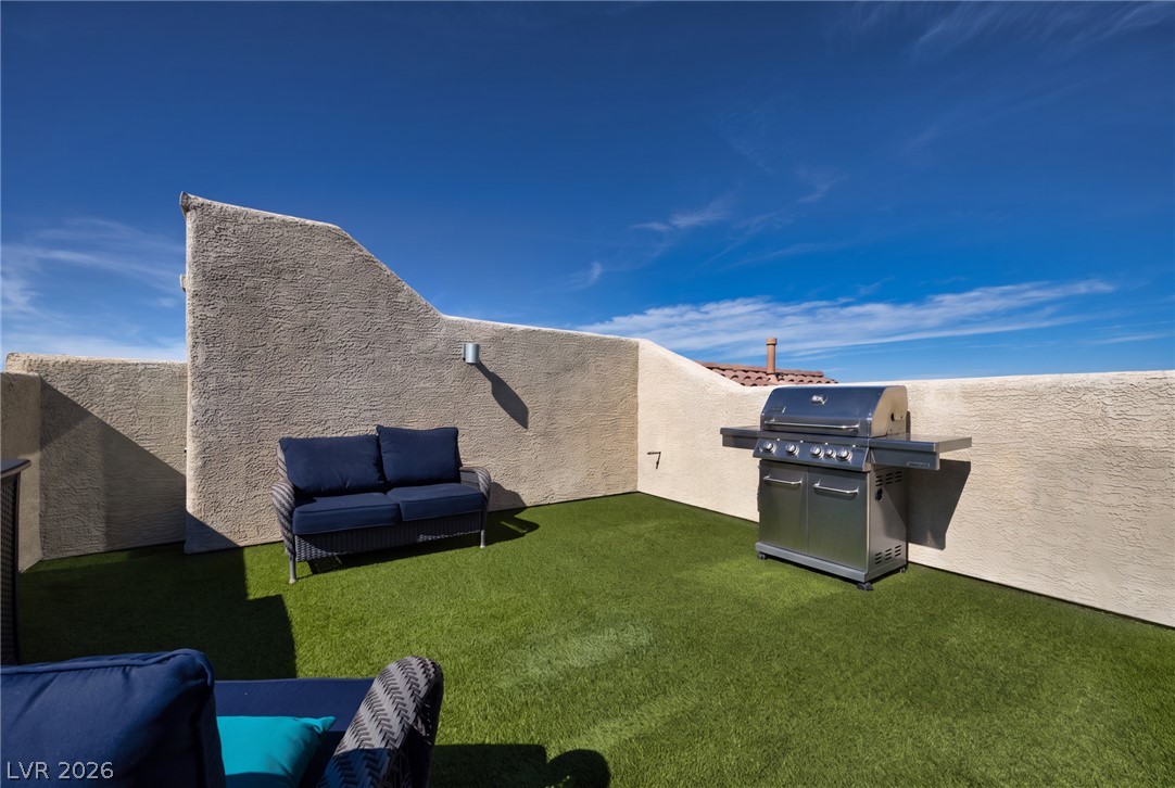 10821 Knickerbocker Avenue Property Photo 33