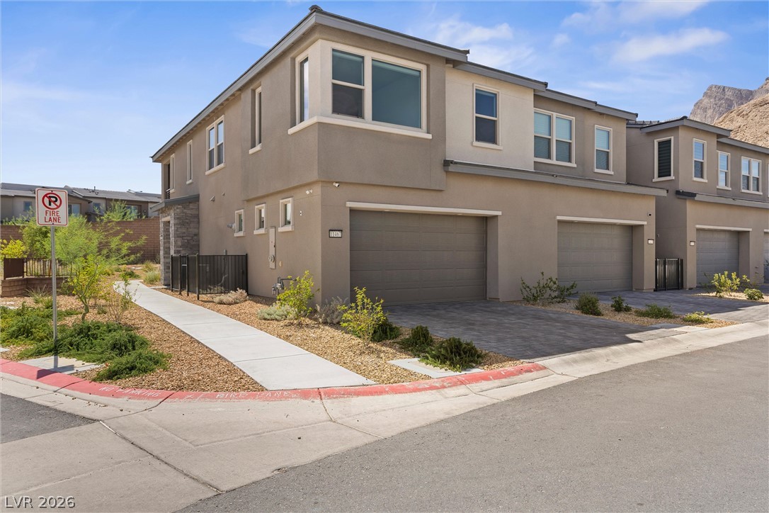 11467 Contour Avenue Property Photo 2