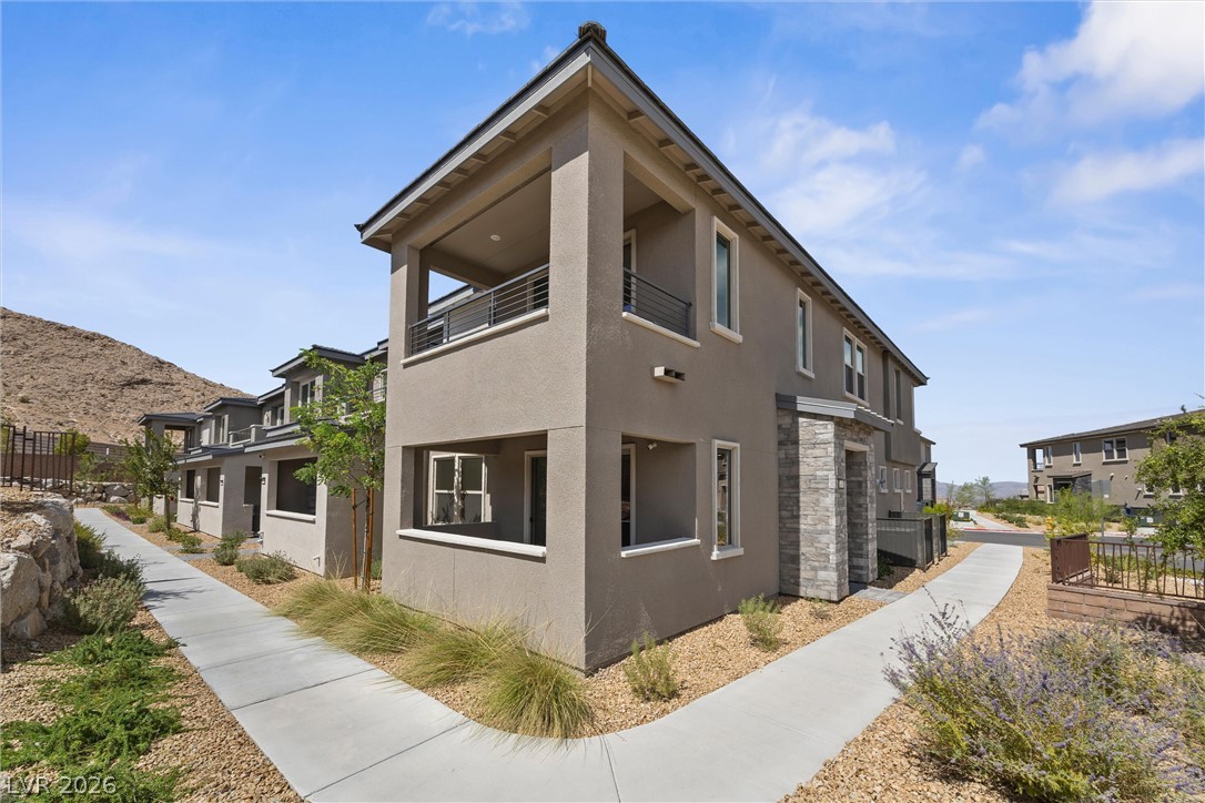 11467 Contour Avenue Property Photo 3