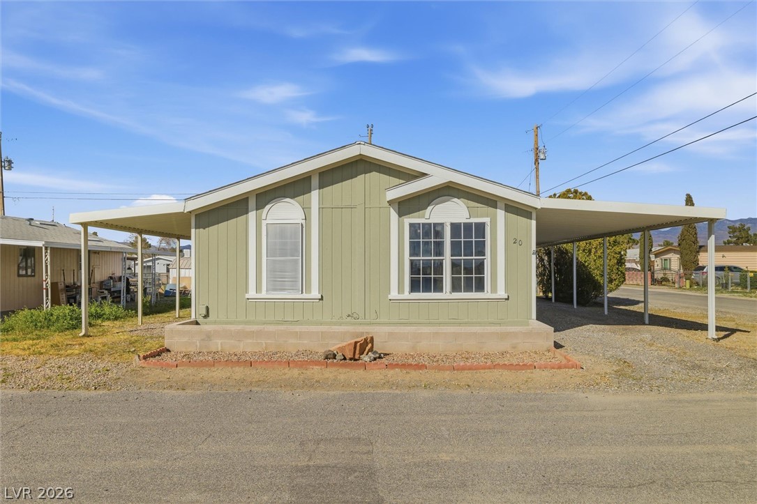 20 West Rudy Road Property Photo 2