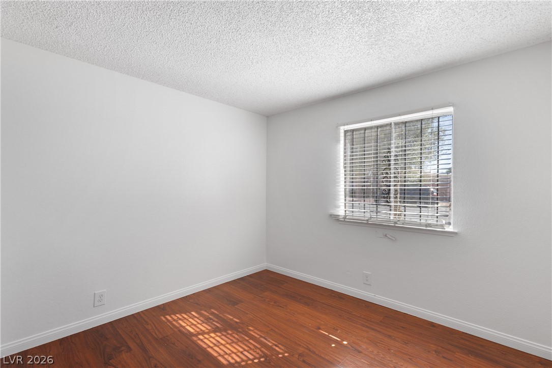 4304 Devlin Green Court Property Photo 12