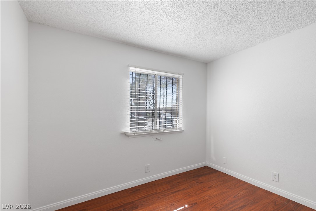 4304 Devlin Green Court Property Photo 14