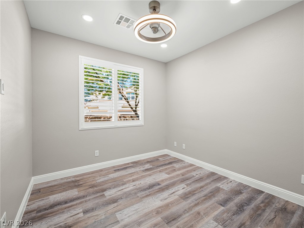 1012 Via Lombardi Avenue Property Photo 23