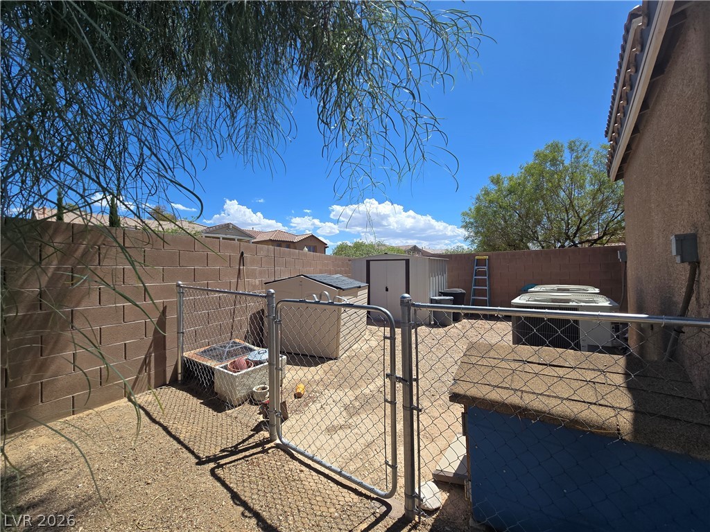 8560 Myrtle Flag Avenue Property Photo 30