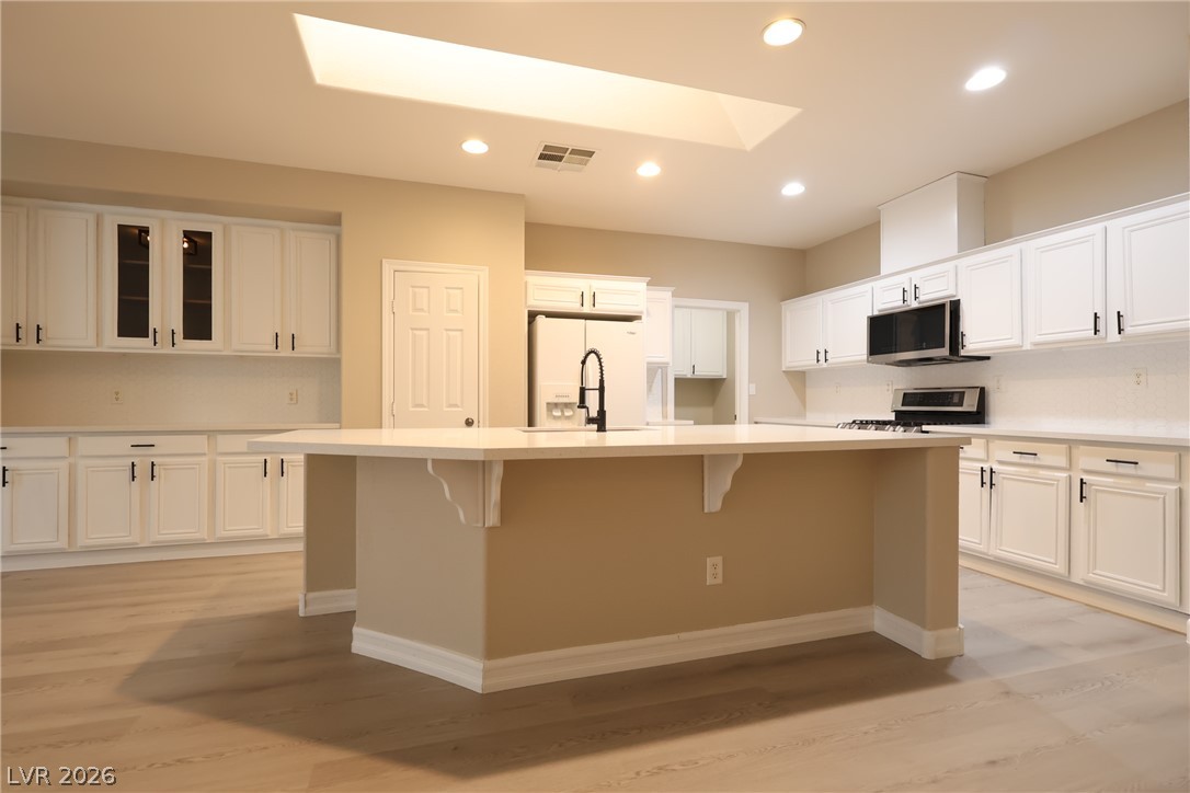 2117 Armadale Drive Property Photo 4