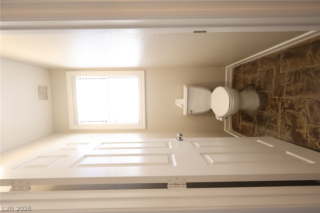 2117 Armadale Drive Property Photo 14