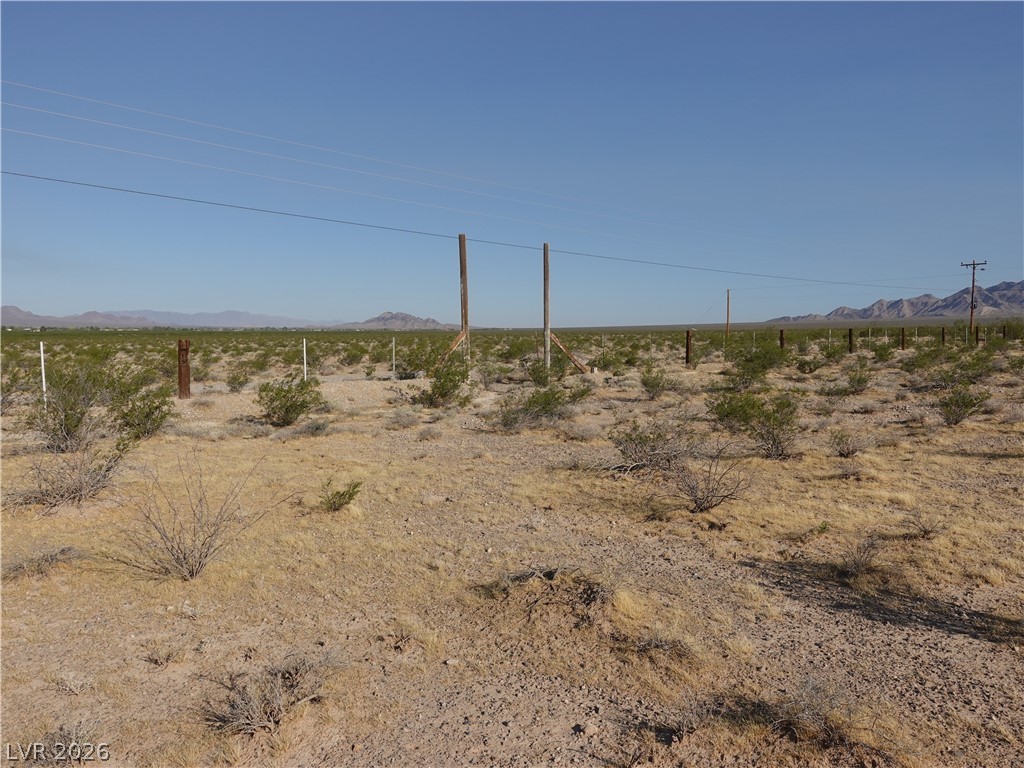 1397 Obsidian Street Property Photo 1