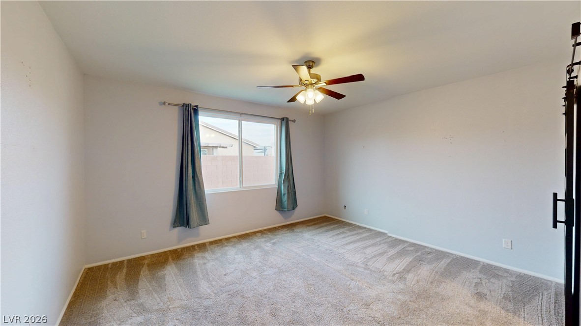 6940 Unicorn Street Property Photo 10