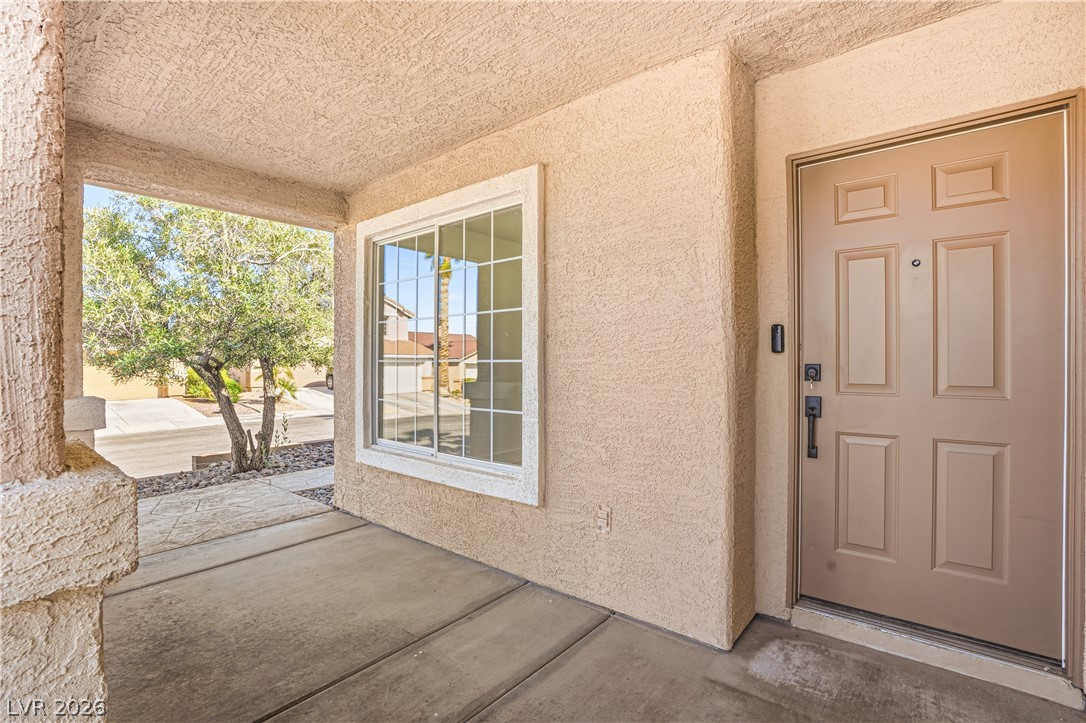 1532 Waterton Drive Property Photo 6