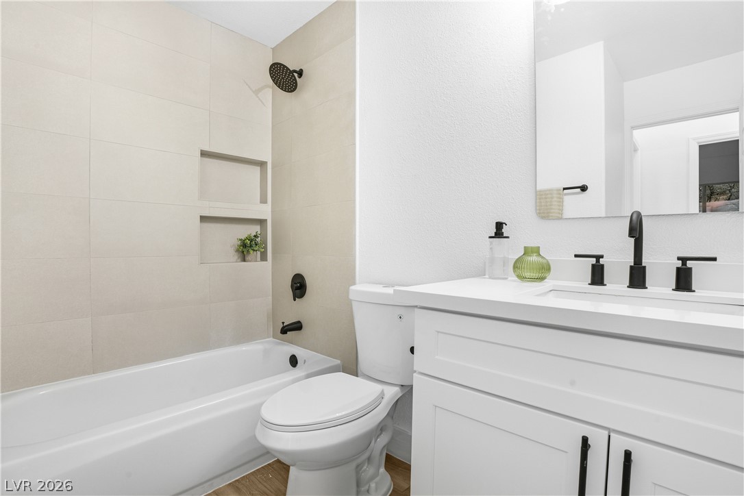 1532 Waterton Drive Property Photo 19