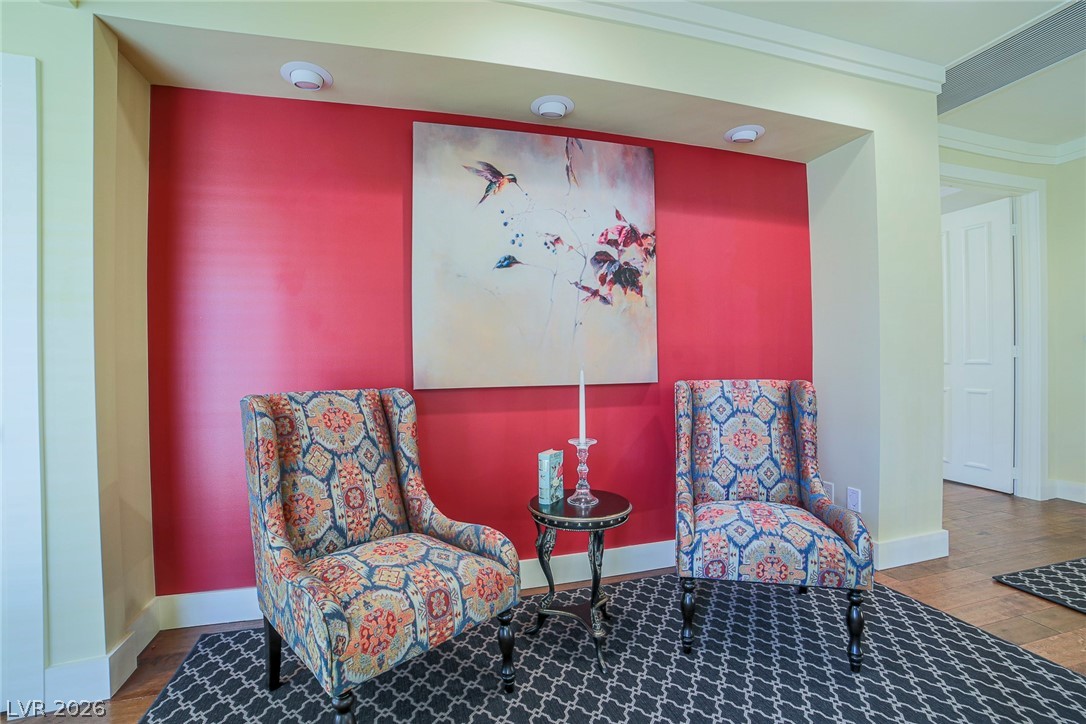 2863 Queens Courtyard Drive Property Photo 37
