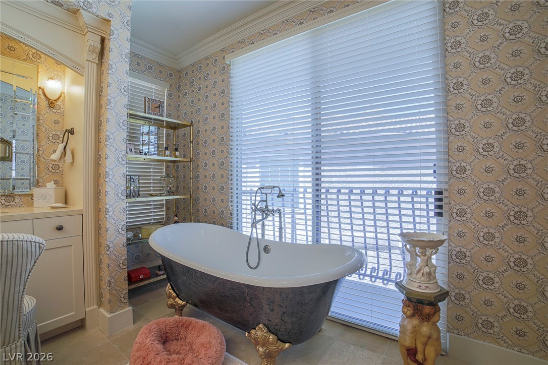 2863 Queens Courtyard Drive Property Photo 41