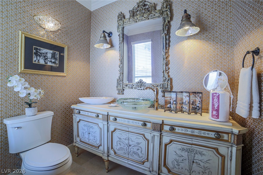2863 Queens Courtyard Drive Property Photo 42