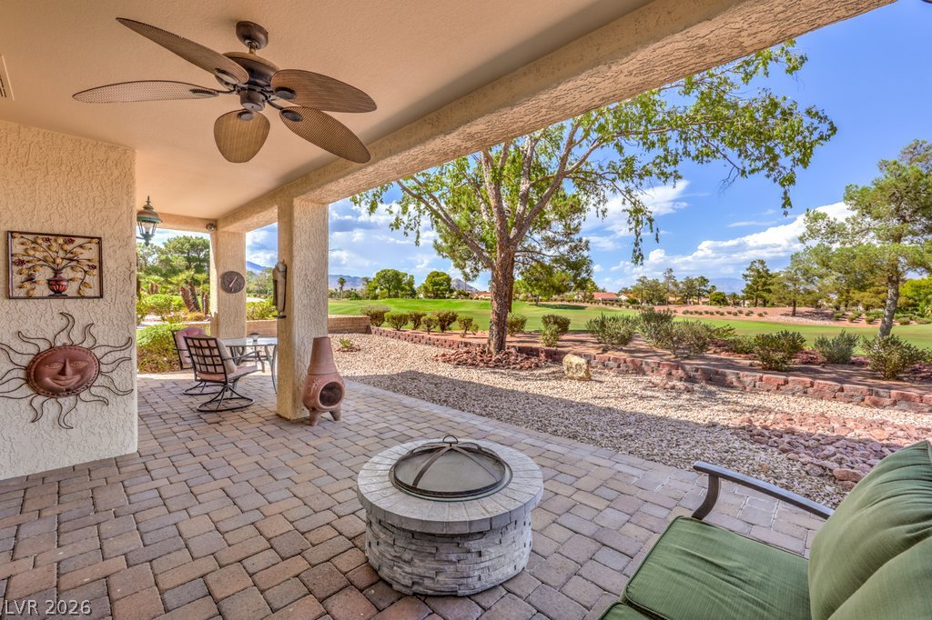9076 Sundial Drive Property Photo 1