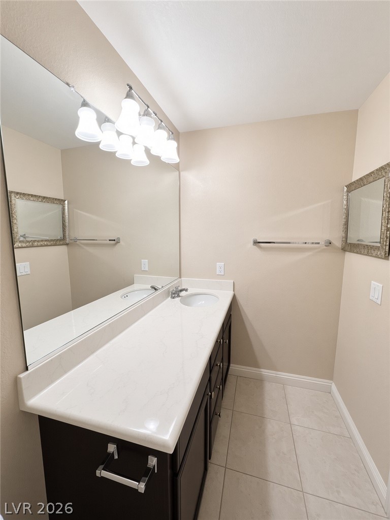 10593 Hamdem Property Photo 15