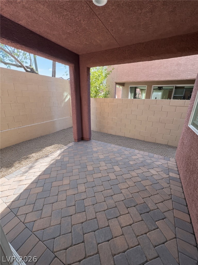 10593 Hamdem Property Photo 16